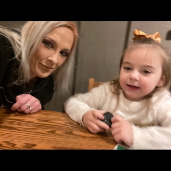 Meet your Posher, Christine - Picture 14 of 16